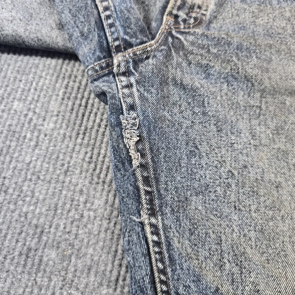 VTG 90s Levis 550 Jeans Men 33x30 Blue Grunge Tapered Relaxed Denim Distress USA